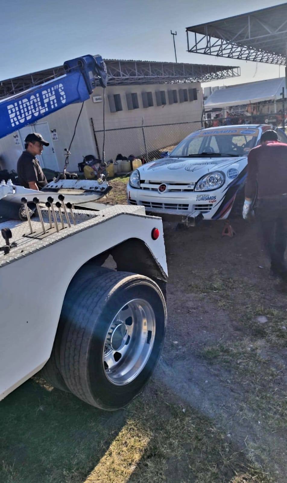 Trabajo Grúas 23